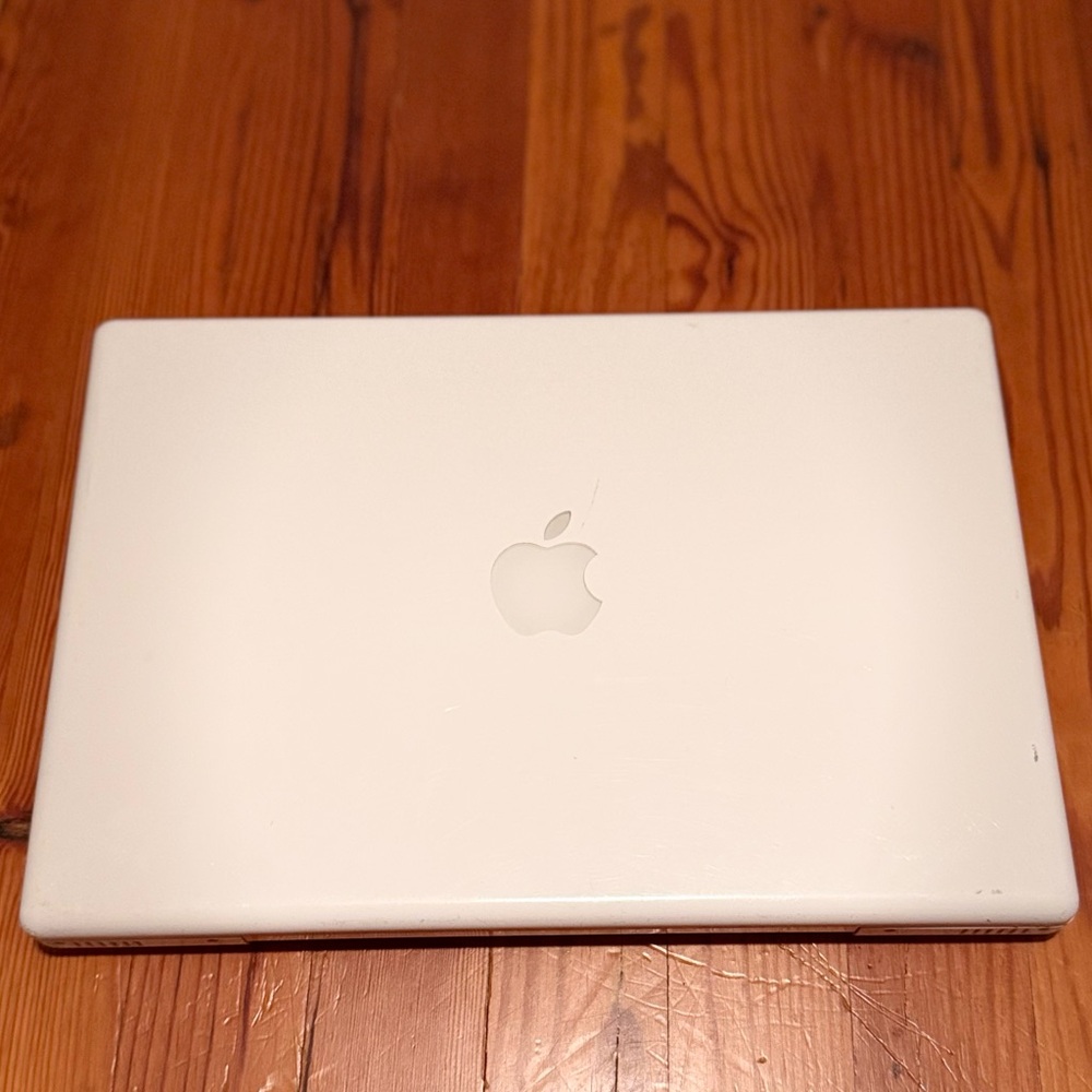 Apple MacBook 2006 Classic White (Parts)